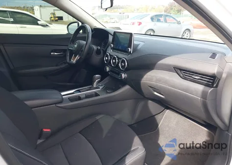 2022 Nissan Sentra Sv Xtronic Cvt z USA, uszkodzony, nr VIN 3N1AB8CV8NY206008